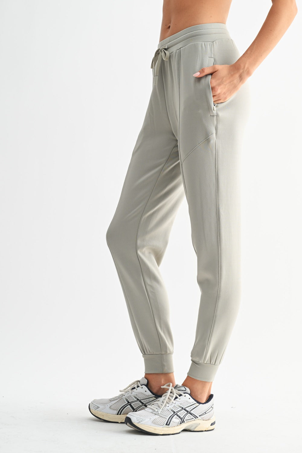 Cuffed Joggers with Zippered Pockets