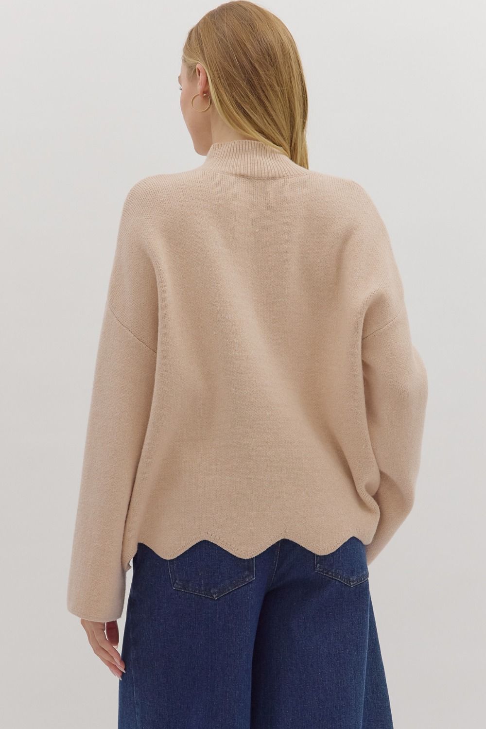 Long Sleeve Pullover Top w/Scallop Hem - Oatmeal