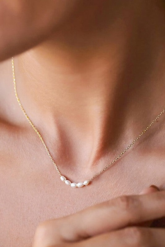 Dainty Pearl Necklace