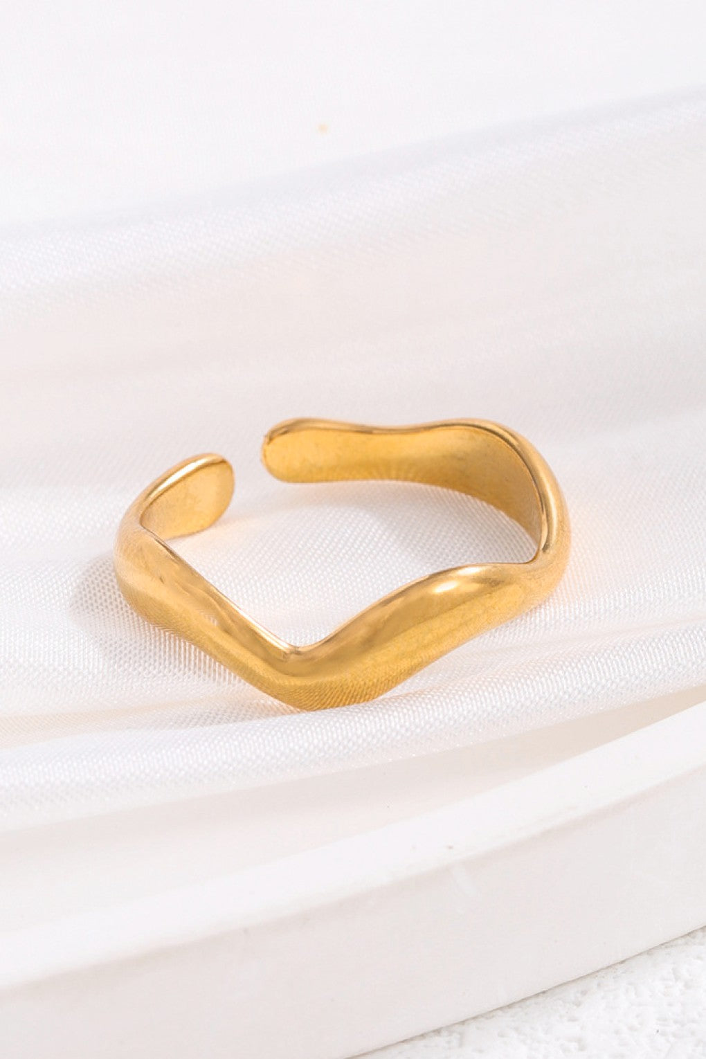 Wavy Gold Ring