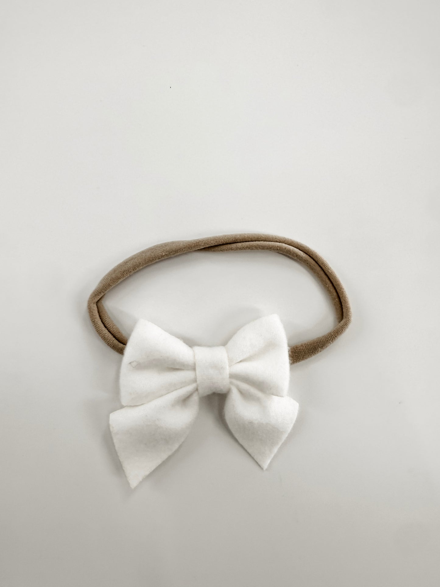 Neutral Baby Bow Thin Headband