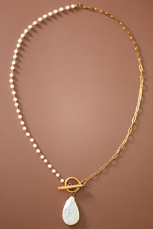Pearl Front Clasp Necklace